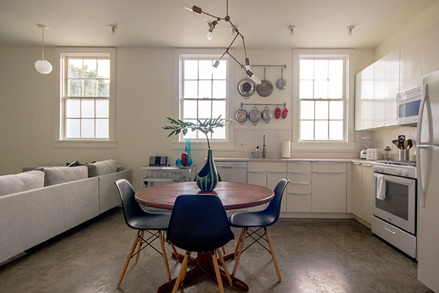 Maison Blanche - Diningroom